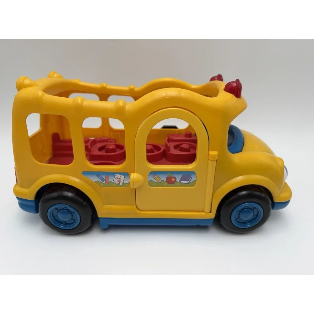 2005 FISHER PRICE LITTLE PEOPLE LIL' MOVERS SCHOOL BUS LIGHT SOUND MUSIC TESTED